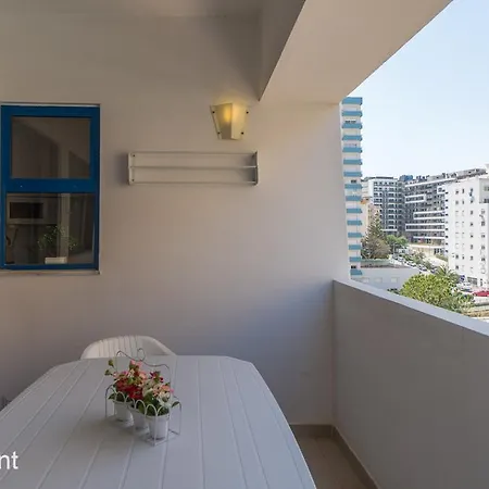 Akisol Ii Apartamento *